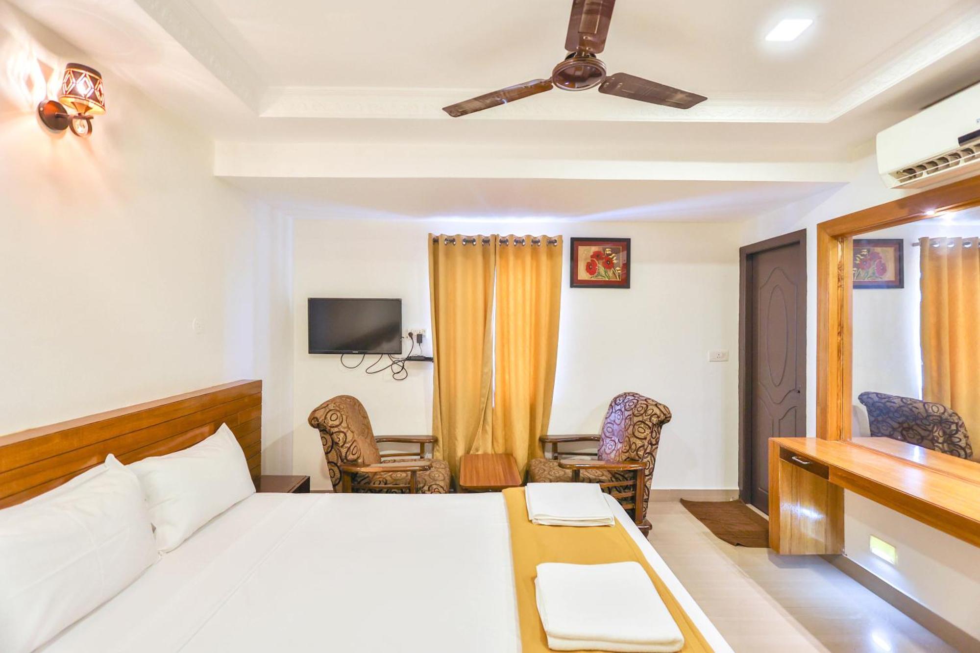 Hotel Golden Bliss Pondicherry Exterior foto